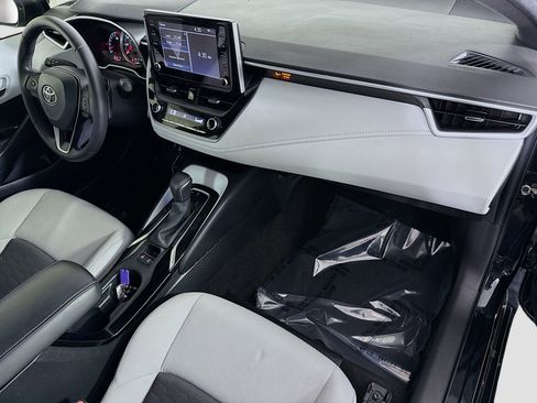 Used 2019 Toyota Corolla SE image 30