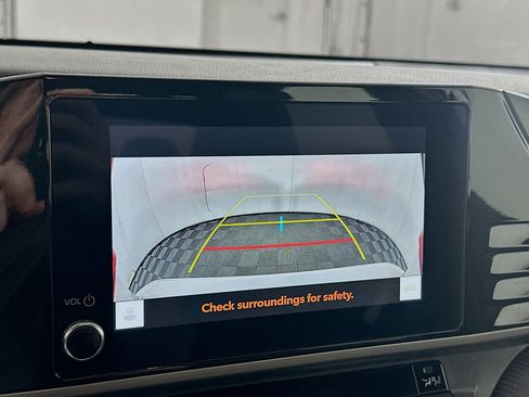 Used 2026 Toyota Camry SE FWD image 23