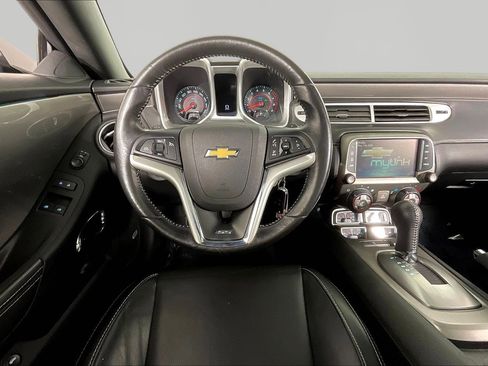 Used 2014 Chevrolet Camaro SS w/ RS Package RWD image 8