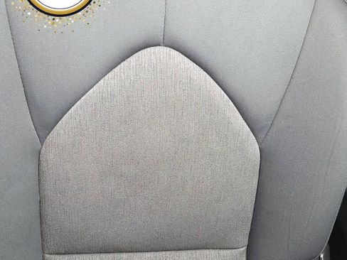 Used 2022 Toyota Camry LE image 40