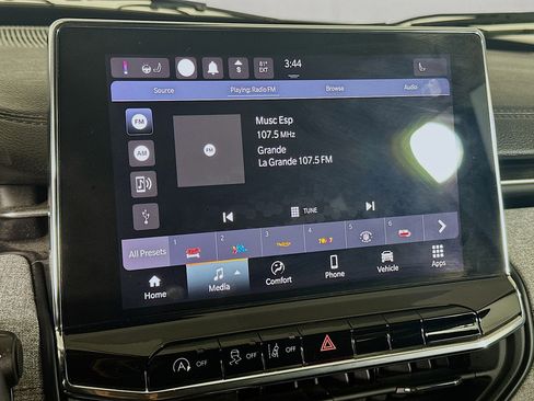 Used 2022 Jeep Compass Latitude image 21