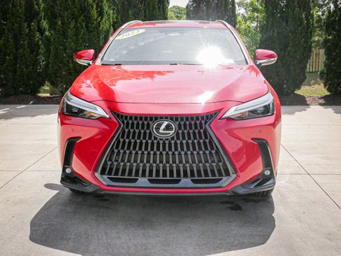 Used 2023 Lexus NX 350 AWD image 3