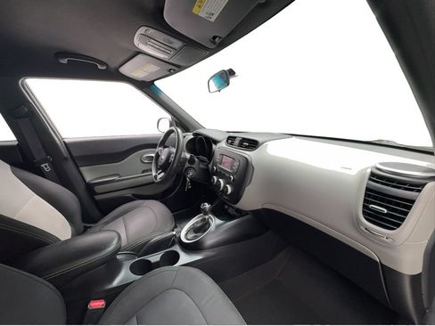 Used 2014 Kia Soul + w/ UVO w/Eservices Package FWD image 30