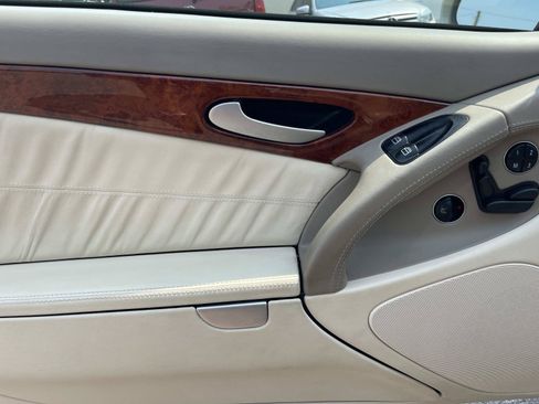 Used 2005 Mercedes-Benz SL 600 image 20