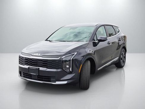 New 2026 Kia Sportage LX w/ LX Convenience Package FWD image 8