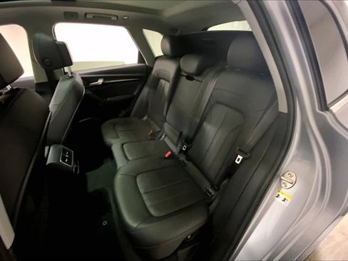 Used 2018 Audi Q5 2.0T Premium Plus w/ Premium Plus Package AWD/4WD image 20