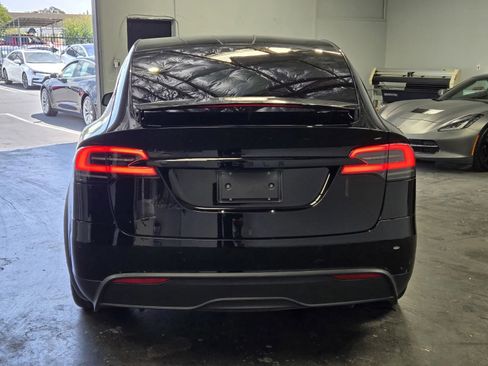 Used 2023 Tesla Model X AWD/4WD image 3