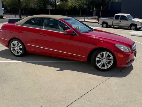 Used 2011 Mercedes-Benz E 350 Cabriolet image 7