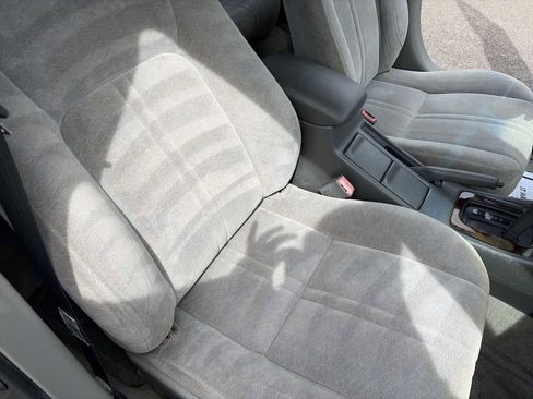 Used 1999 Toyota Camry LE image 24