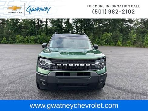 Used 2025 Ford Bronco Sport Outer Banks w/ Outer Banks Tech Package+ AWD/4WD image 2
