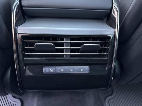 Certified 2024 Land Rover Range Rover Sport Dynamic SE AWD/4WD image 15