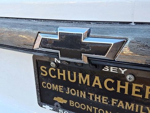 Used 2023 Chevrolet Traverse RS w/ LPO, Floor Liner Package image 39