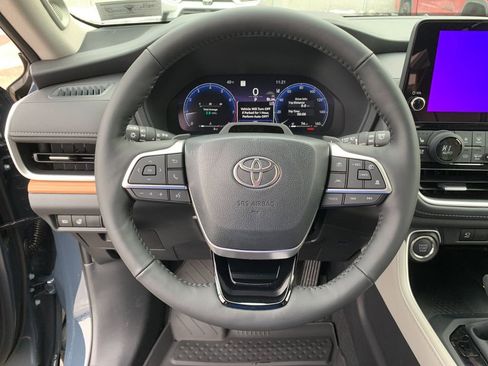 New 2026 Toyota Grand Highlander Platinum image 28