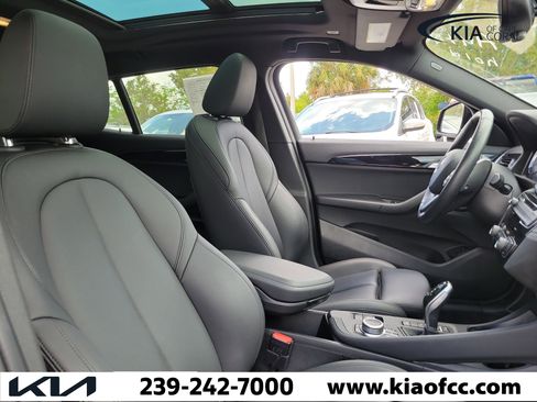 Used 2020 BMW X2 xDrive28i w/ Premium Package AWD/4WD image 5