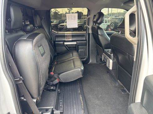 Used 2017 Ford F350 Lariat w/ Chrome Package image 20