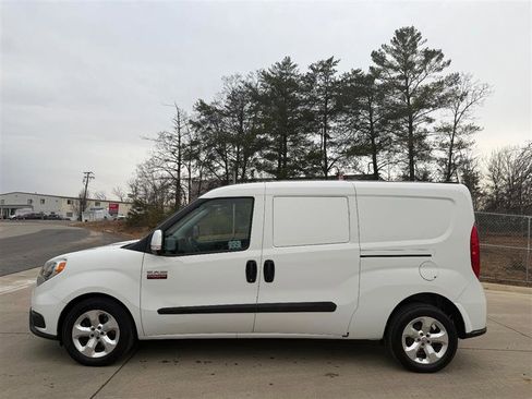 Used 2015 RAM ProMaster City Tradesman SLT w/ Rear Back-up Camera Group image 2