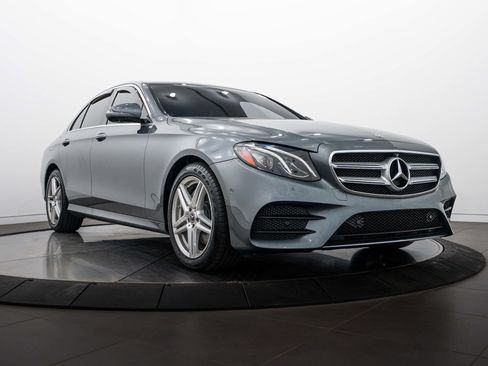 Used 2020 Mercedes-Benz E 350 4MATIC Sedan image 1