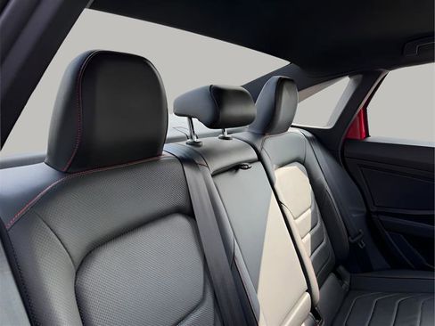 Used 2021 Volkswagen Jetta GLI Autobahn w/ GLI Autobahn Black Package image 22