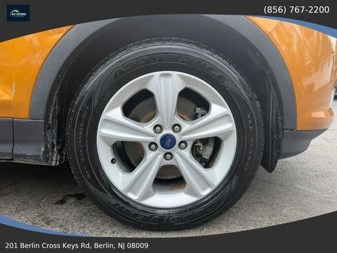 Used 2016 Ford Escape SE w/ Equipment Group 201A FWD image 38
