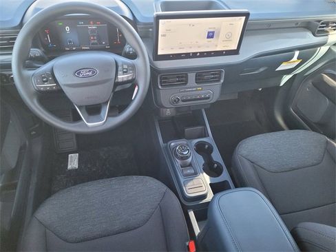 New 2025 Ford Maverick XL image 5