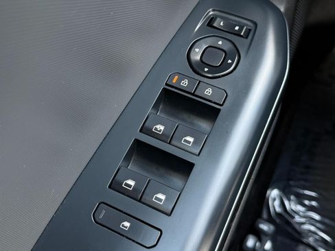 Certified 2025 Kia K4 FWD image 20