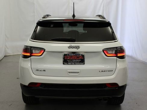 Used 2022 Jeep Compass Limited w/ Elite Group AWD/4WD image 11