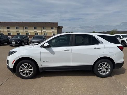 Used 2024 Chevrolet Equinox LT image 6