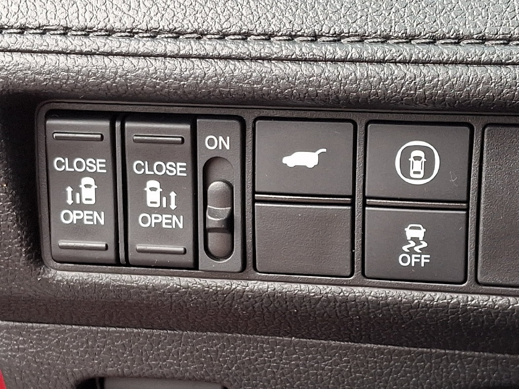 Used 2023 Honda Odyssey Sport image 26