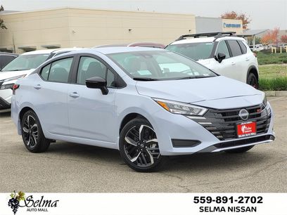 New 2025 Nissan Versa SR w/ Trunk Package