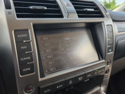 Used 2021 Lexus GX 460 Premium w/ Premium Package AWD/4WD image 20