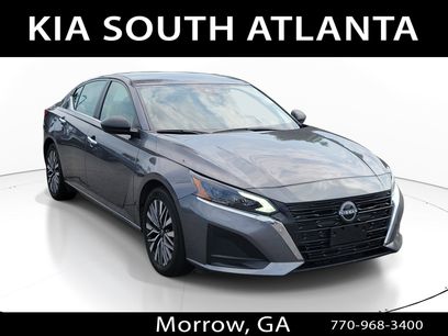 Used 2025 Nissan Altima 2.5 SV
