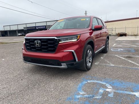 Used 2023 Honda Pilot EX-L image 7