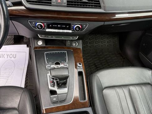 Used 2019 Audi Q5 2.0T Premium Plus w/ Premium Plus Package image 18
