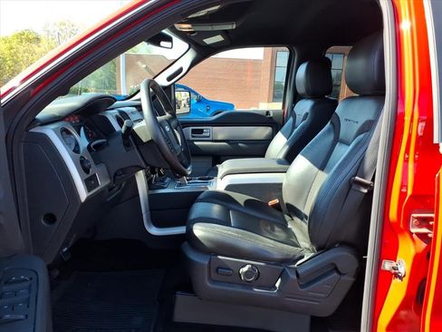 Used 2014 Ford F150 Raptor w/ Exterior Graphics Package image 15