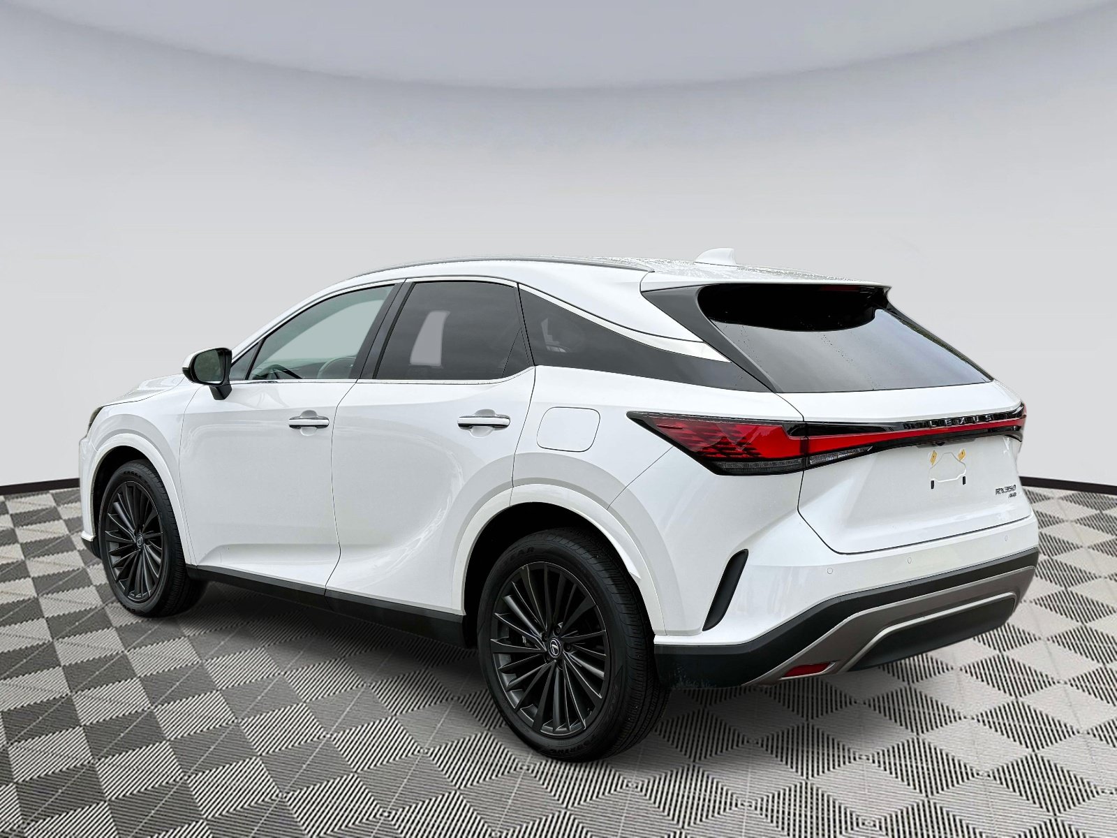 Used 2025 Lexus RX 350 AWD image 4