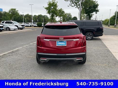 Used 2023 Cadillac XT5 Premium Luxury w/ Technology Package AWD/4WD image 5