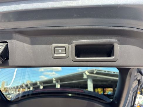 Used 2024 MAZDA CX-30 AWD 2.5 S w/ Preferred Package image 13