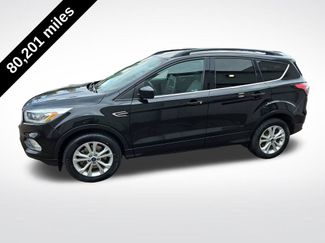 Used 2018 Ford Escape SEL w/ Canadian Touring Package AWD/4WD video 2