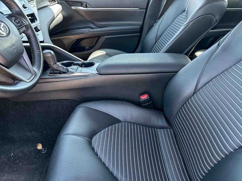 Certified 2024 Toyota Camry SE image 7