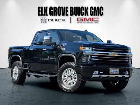 Used 2022 Chevrolet Silverado 3500 High Country w/ Z71 Off-Road Package image 2