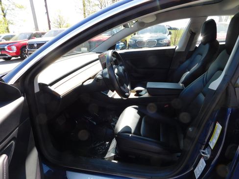 Used 2018 Tesla Model 3 Long Range image 12