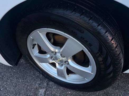 Used 2015 Chevrolet Cruze LT FWD image 23