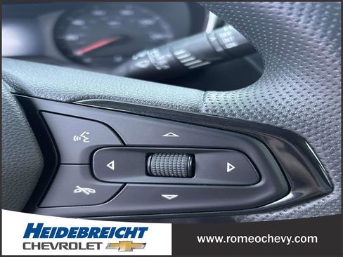 Certified 2022 Chevrolet TrailBlazer LT w/ Driver Confidence Package image 20