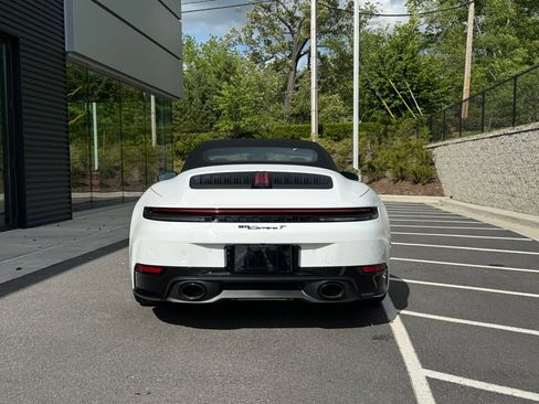 Certified 2026 Porsche 911 Carrera T RWD image 6