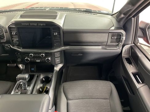 Used 2022 Ford F150 XLT w/ Equipment Group 302A High image 18