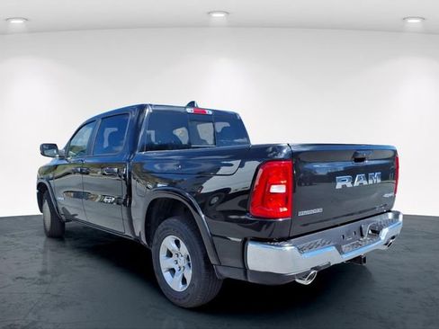 New 2026 RAM 1500 4x4 Crew Cab image 5