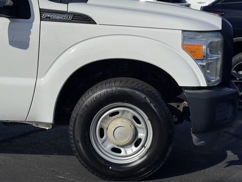 Used 2016 Ford F250 XL w/ Power Equipment Group image 30