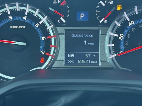 Used 2018 Toyota 4Runner SR5 image 31