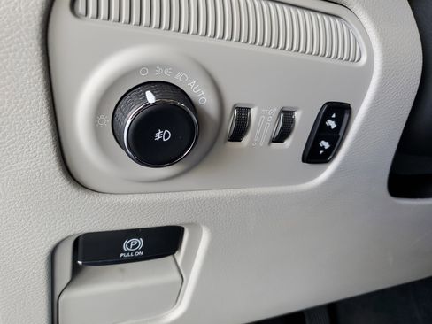 Used 2022 Jeep Wagoneer Series II w/ Premium Group I image 20