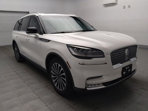 Used 2020 Lincoln Aviator Reserve w/ Equipment Group 201A RWD image 13